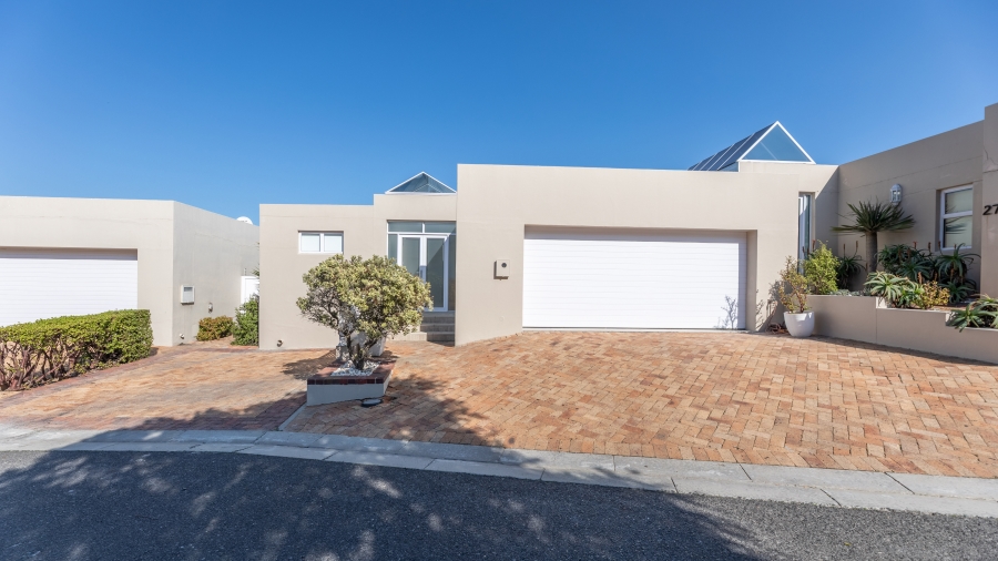 3 Bedroom Property for Sale in Bloubergstrand Western Cape